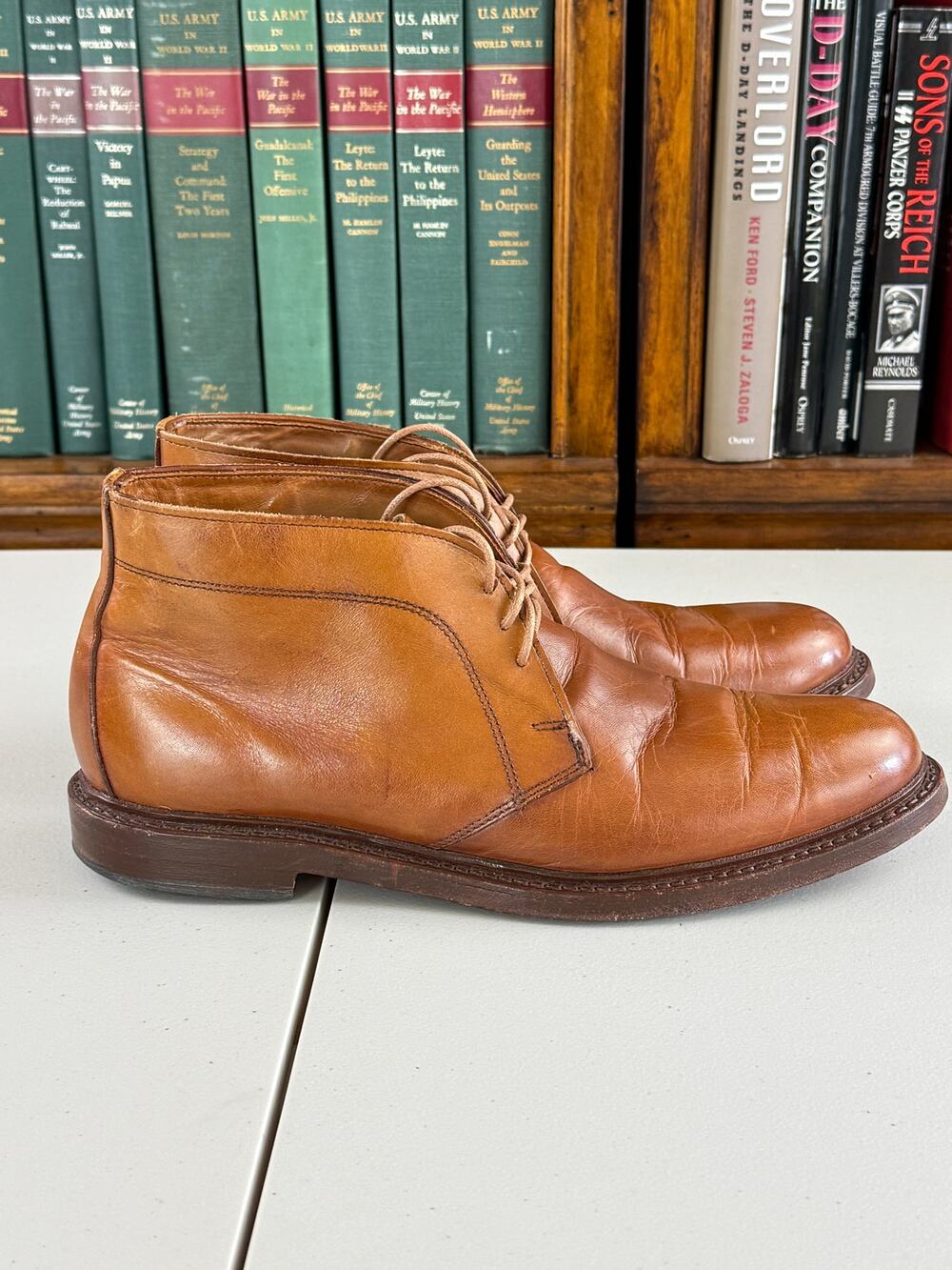 Allen Edmonds Tan Leather Dundee Chukka Dress Boot 9.5 Narrow Lace Up Classic